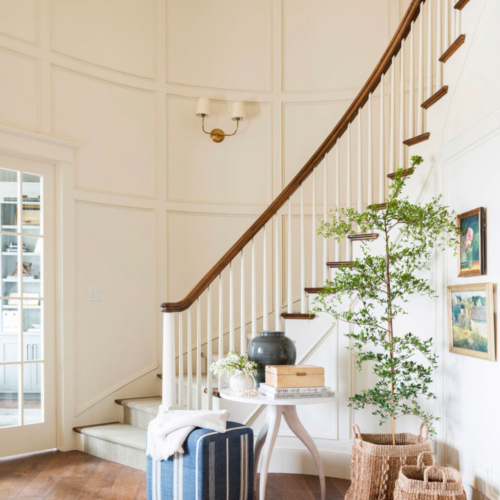 light-airy-entryway-styled-for-comfort-woven-baskets-greenery